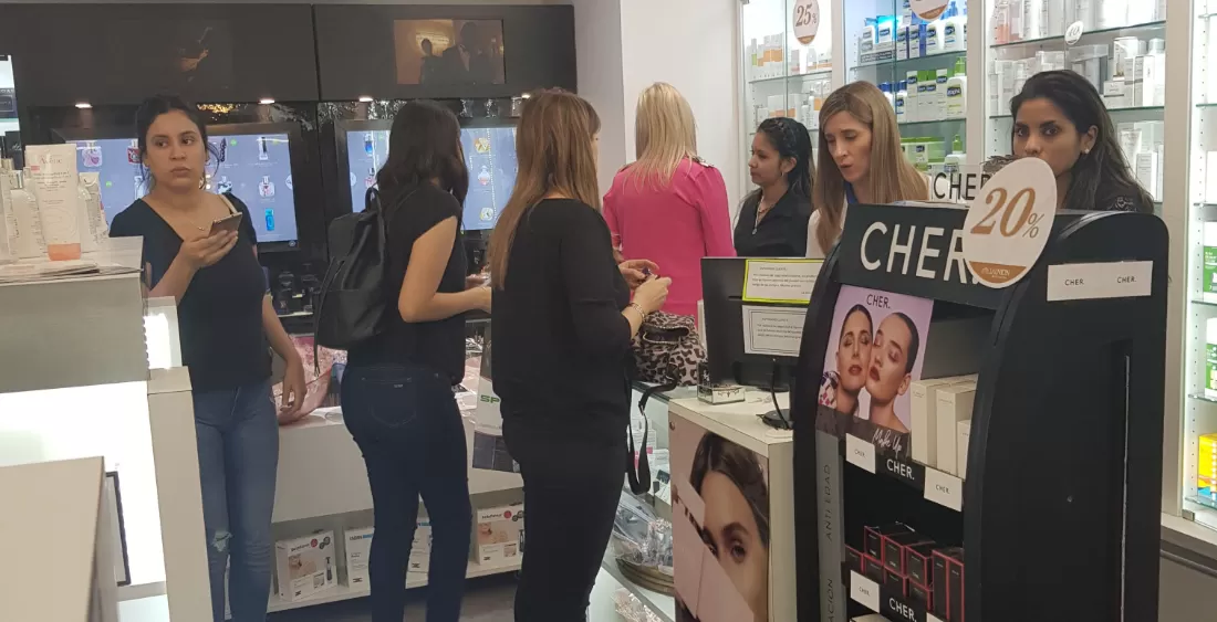 Recuerdo del primer aniversario del Beauty Center